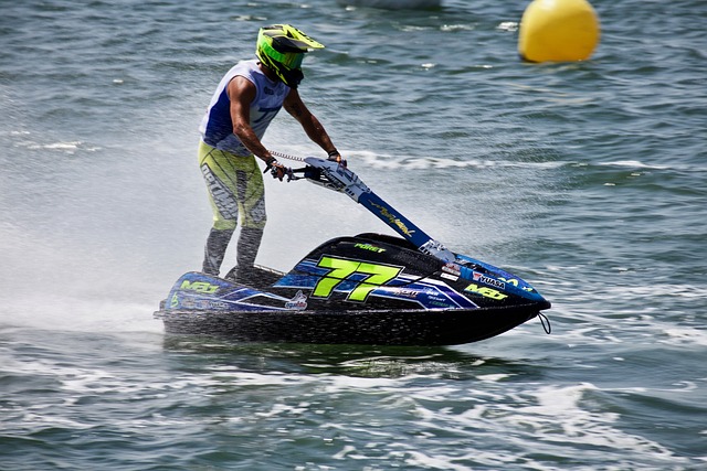 与此同时 与此同时